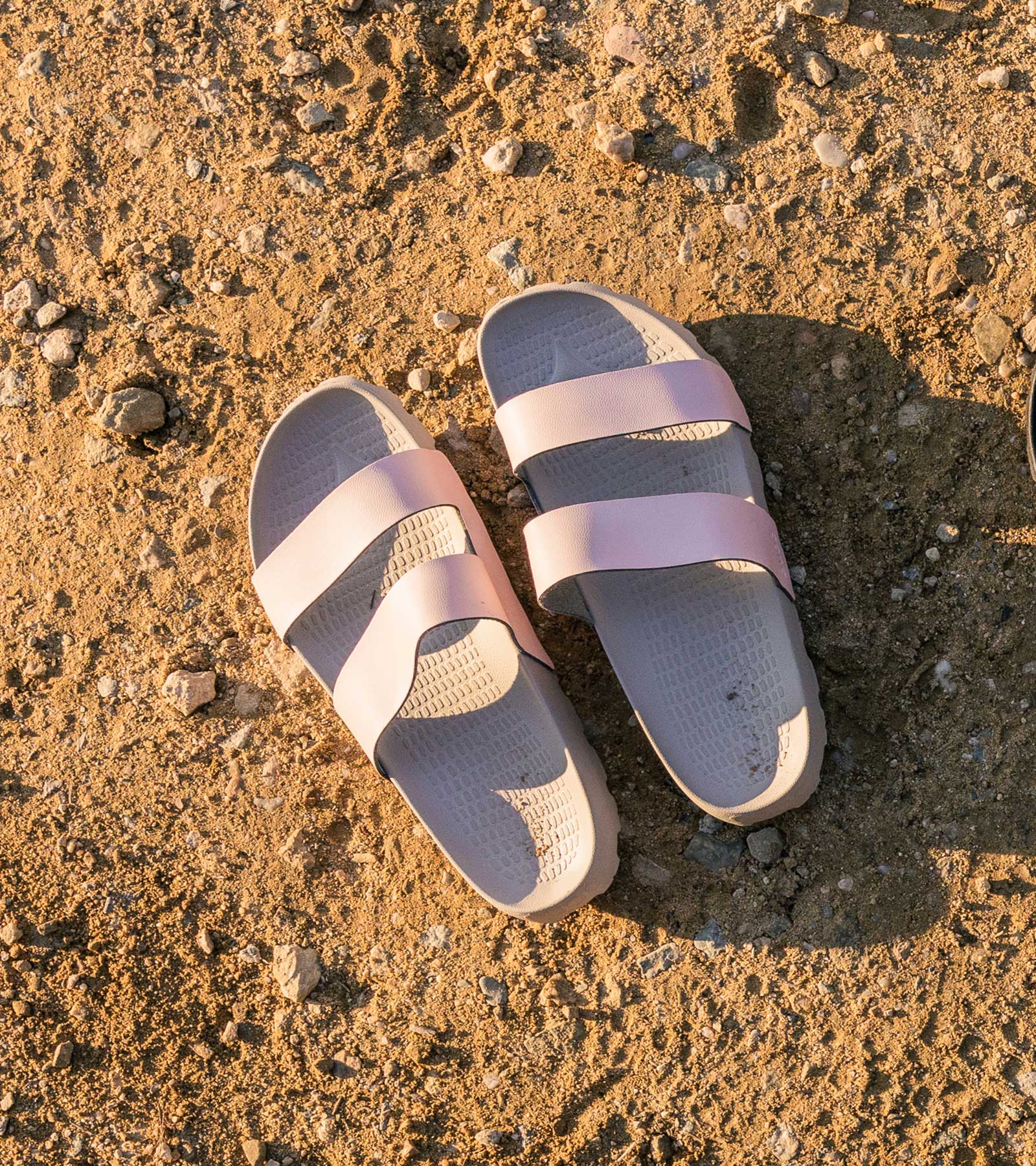 Lala Slide - Image 7